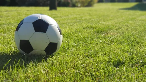 曼联客场对热刺遭遇开场15分钟零进球，赛季英超新低纪录诞生！