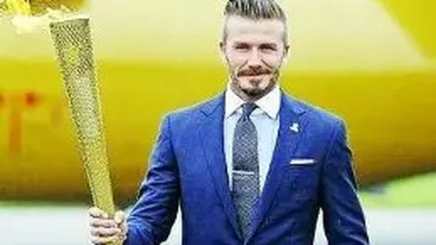 塞门约：伯恩茅斯球星浪漫求婚，五年爱情旅程绽放美好